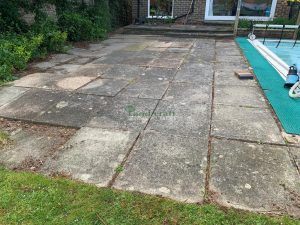 Brindle Block Paved Patio with Charcoal Border in Haywards Heath