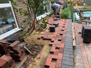 Brindle Block Paved Patio with Charcoal Border in Haywards Heath